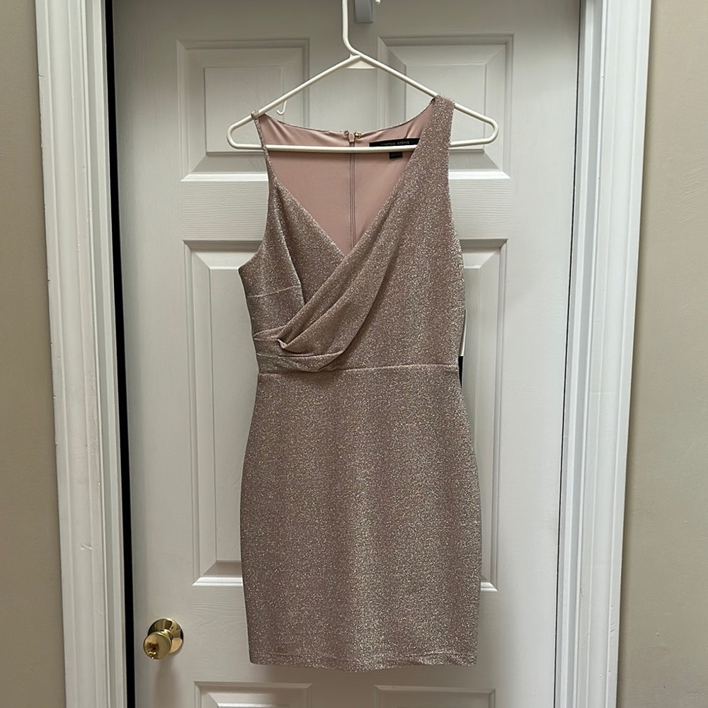 Cynthia Steffe Rose Gold Sheath Mini Dress V-Neck Cocktail
